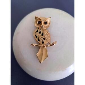 Vintage Cream Enamel and Gold Tone Owl Pendant